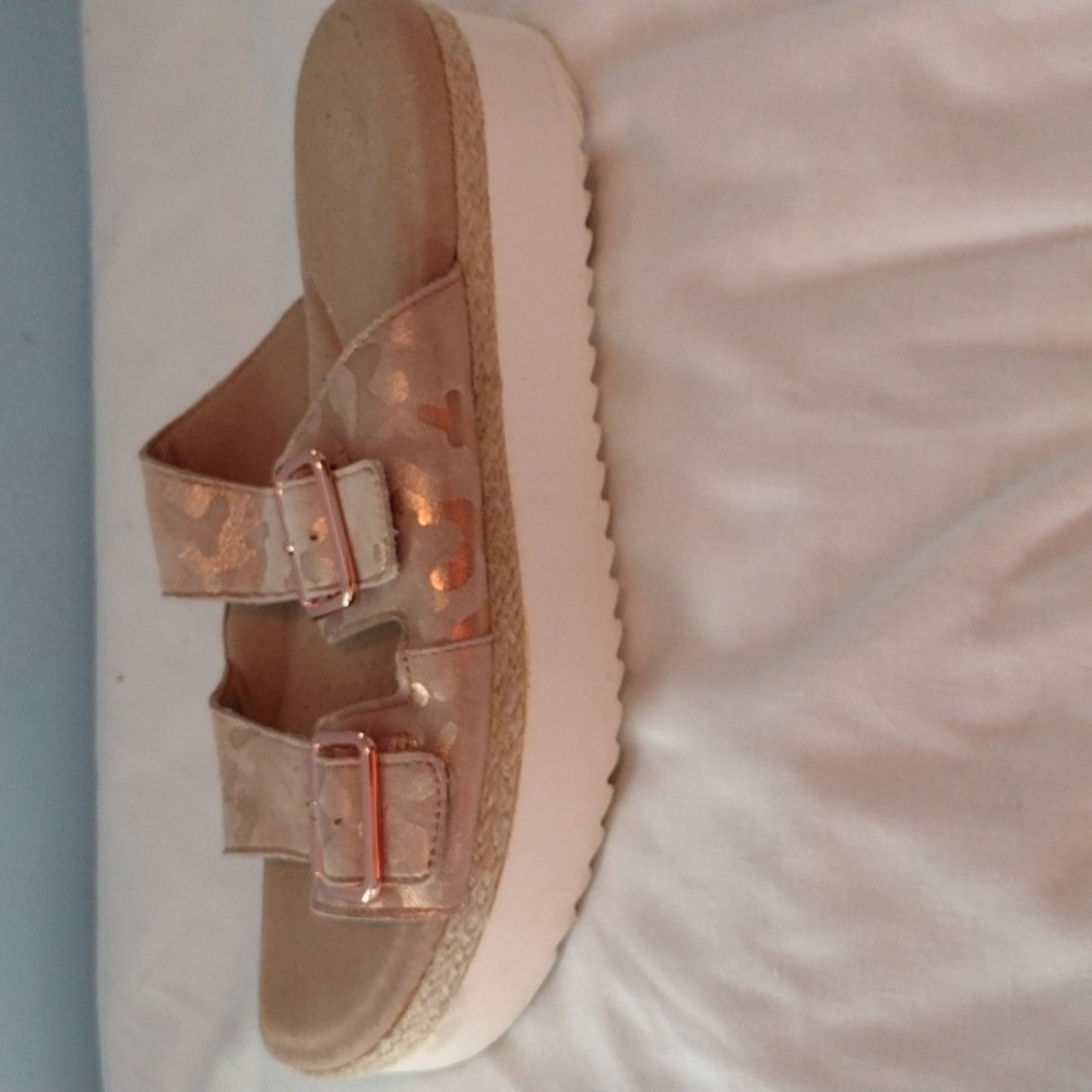 Clarks Platform Sandals Size 11